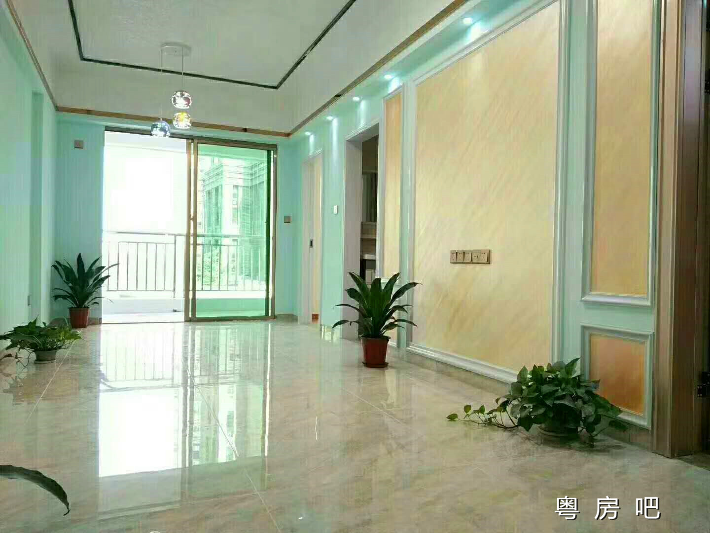 东莞长安天虹旁《长安雅苑》小产权房 R3号线地铁口200米 均价7380元