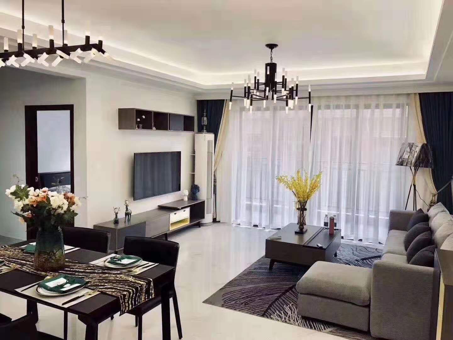 东莞桥头唯一在售楼盘《桥头一号》小产权房洋房户型 永久性产权 户户大阳台和飘窗 楼下停车场