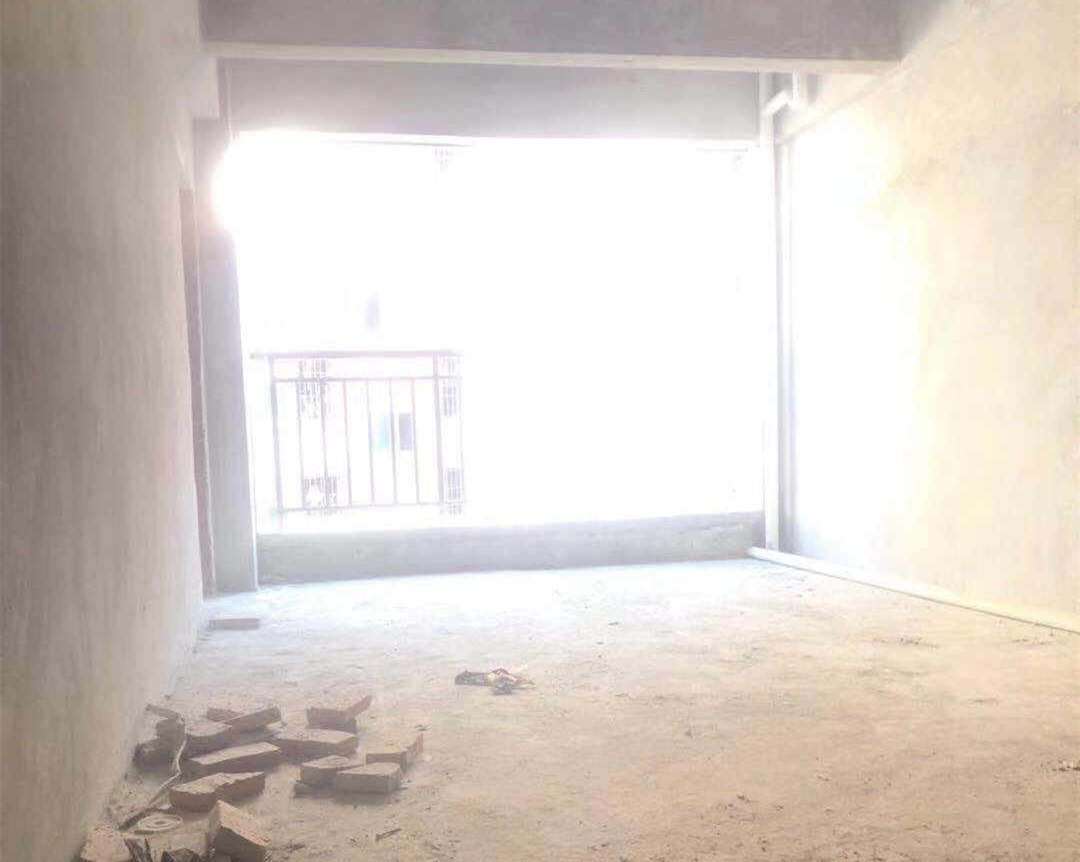 东莞长安涌头小产权《涌头大厦》深圳零距离 大三房户型 均价5800元起