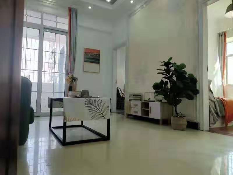 东莞塘厦大坪《时代名苑》精装修小产权房 带大型停车场 两房总价32.8万起