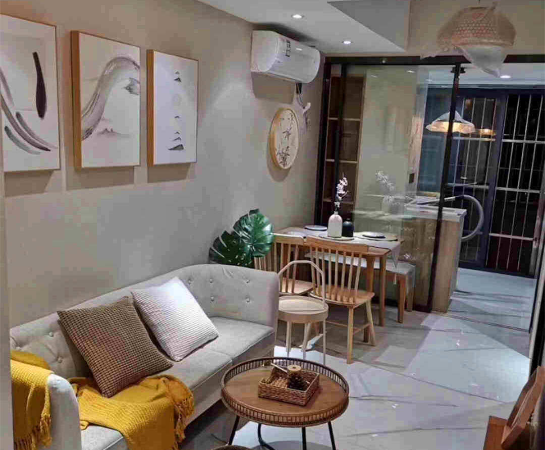 民治油松《龙华中心城》小产权房 展华实验学校零距离 精装修带家私出售 首付15万起