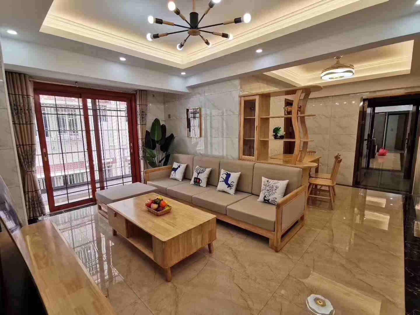 龙岗坪地四方埔《新翠雅居》精装电梯三房，独立厨卫 户户带阳台 可分期10年 