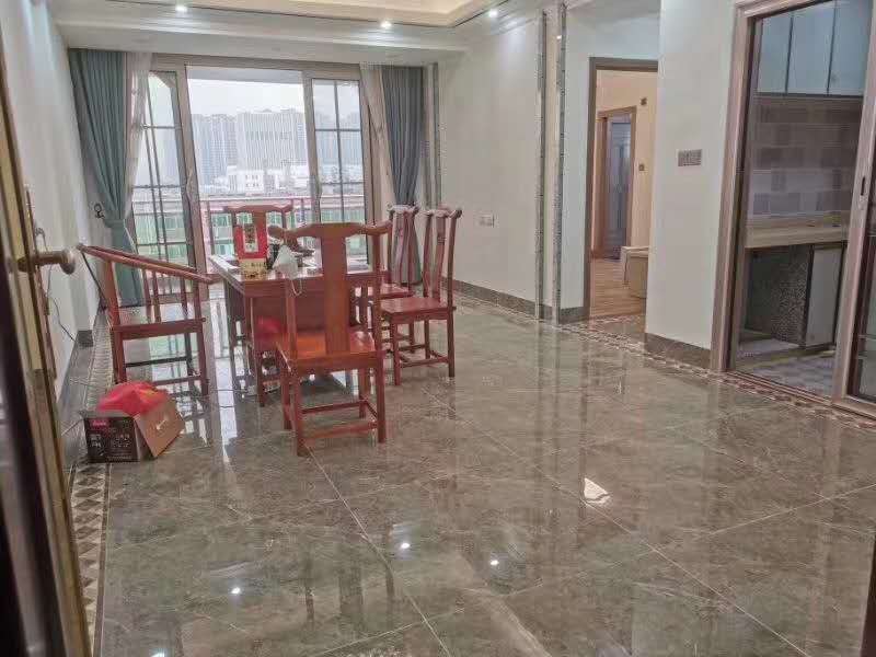 东莞虎门北栅西坊路《时代豪庭》带停车位的小产权房 均价3500元起，可分期3年