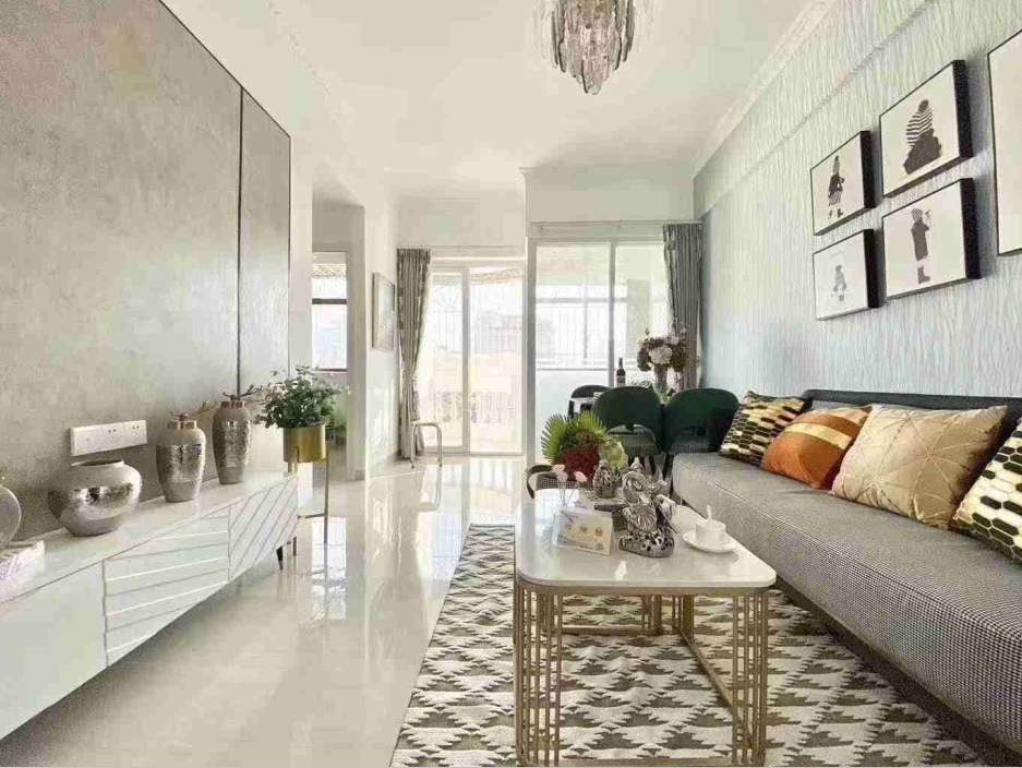 龙华大浪劳动者广场旁新盘《大浪中心城》精装小产权房 6号线羊台山东地铁口500米