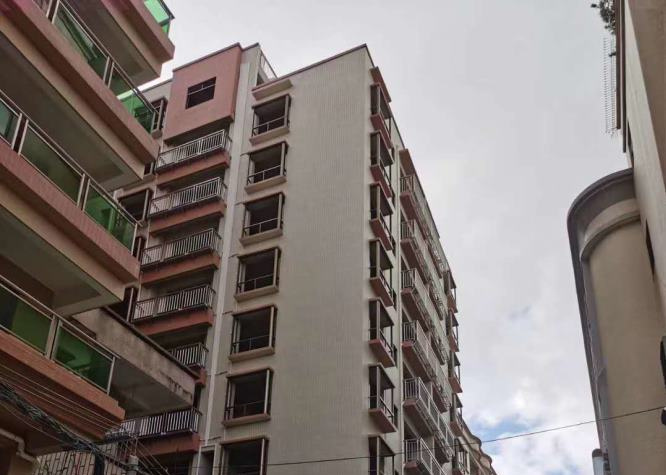 东莞虎门北栅《柏景丽苑》碧桂园旁200米，正规报建，带停车场