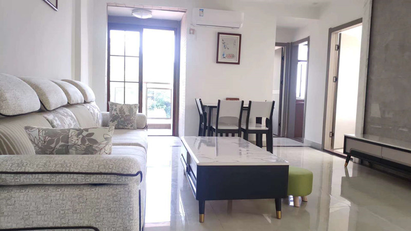 东莞虎门南栅三蒋村《景山华庭》滨海湾新区，沿江高速出口500米，带大型停车场