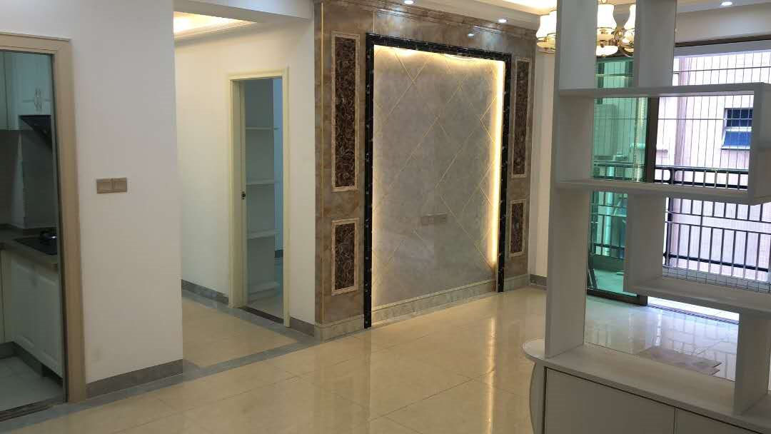 东莞横沥中心体育公园旁《创新雅苑》小产权电梯洋房，一线江景，分期3年