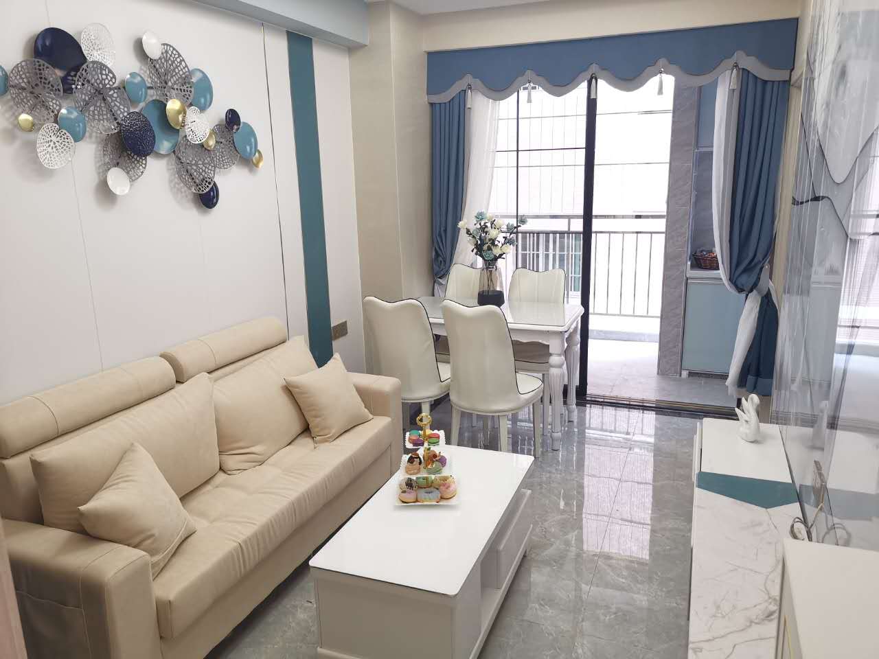 坂田华为地铁口雪象村《坂田华府》村委盖章小产权房，全新装修，天燃气管道，总价34.8万起