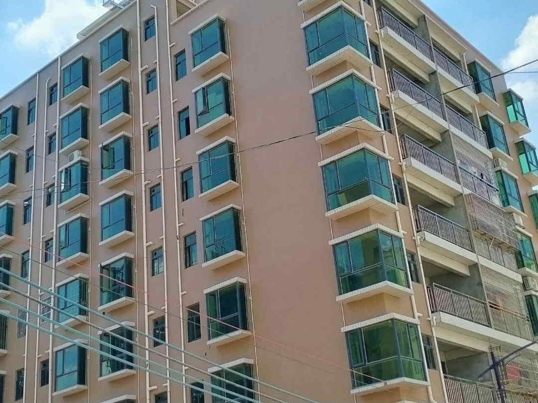 东莞企石东山大道《四季家园》小产权房，26.8万起买大三房，首付10万起开发商直接分期