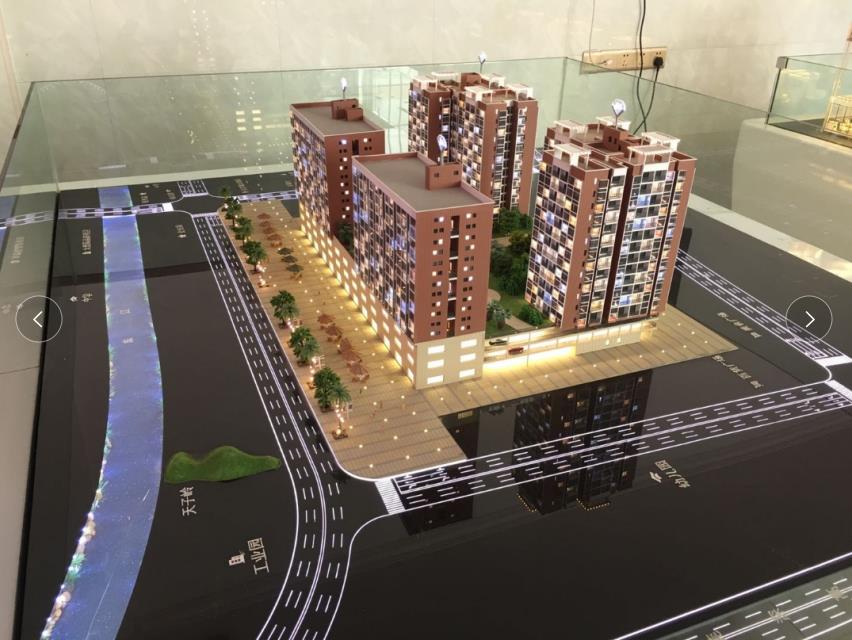 东莞企石中心区《中心城邦》8栋大型花园房统建楼，首付10万起买两房，可分期8年