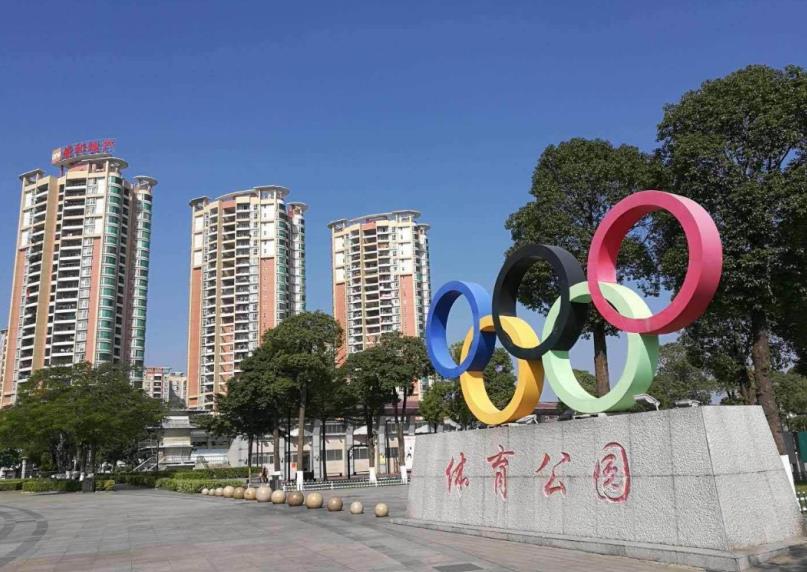 东莞厚街寮厦地铁口《御龙雅居》开发商统建楼新盘，地标中心区，可分期5年