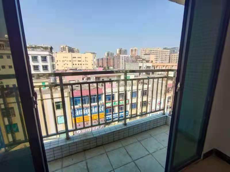 大岭山金地格林上院旁《港龍新城》三栋统建楼精装出售，总价15.8万起