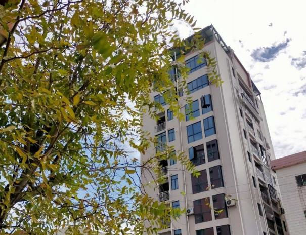 虎门南栅小产权房《象山名座》零距离象山公园，马路第一排采光好，免息分期两年