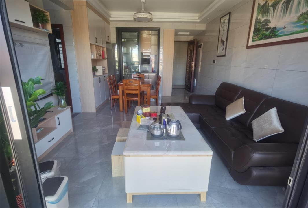 东莞大朗新马莲《莲湖家园》R1号线地铁口小产权房，两房总价19.8万起