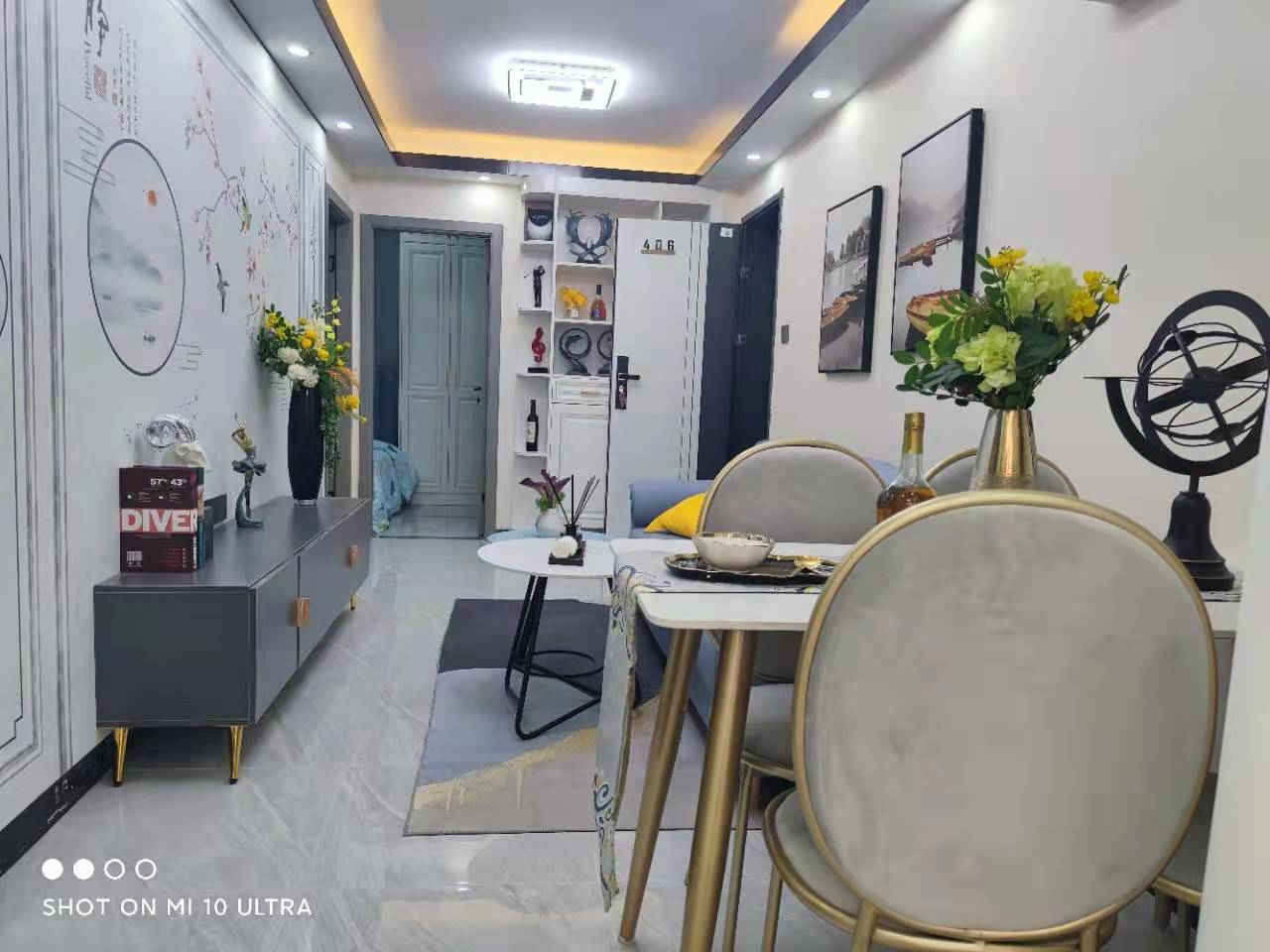 龙华中心区《创富华庭》小产权房 双地铁口 可落户 通天然气 自带大型停车场