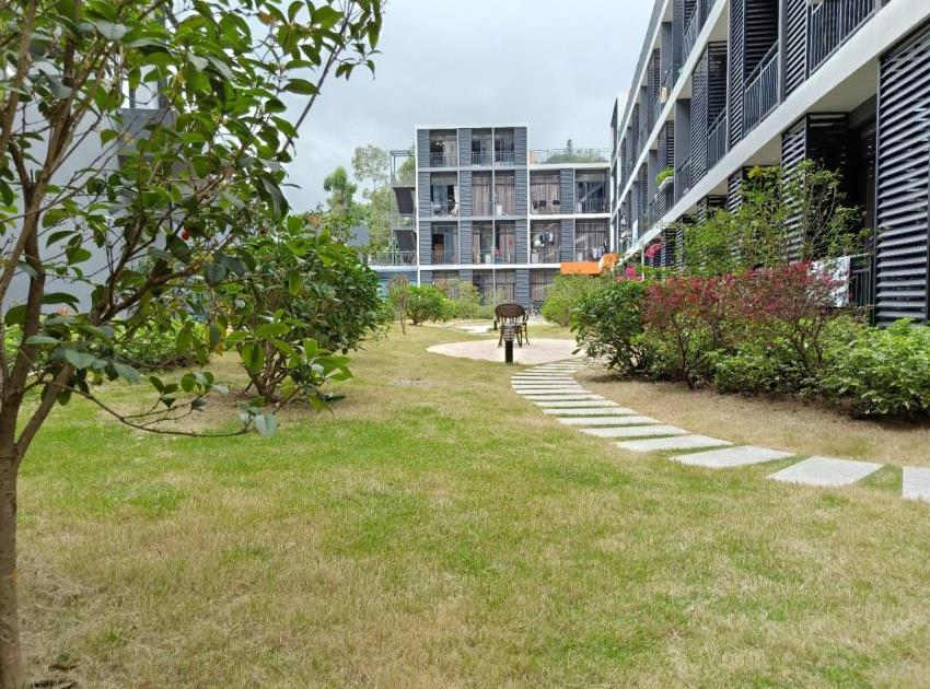 龙华4栋花园小区统建楼《龙胜国际花园》双地铁口 原始户型 自带停车场 精装现房