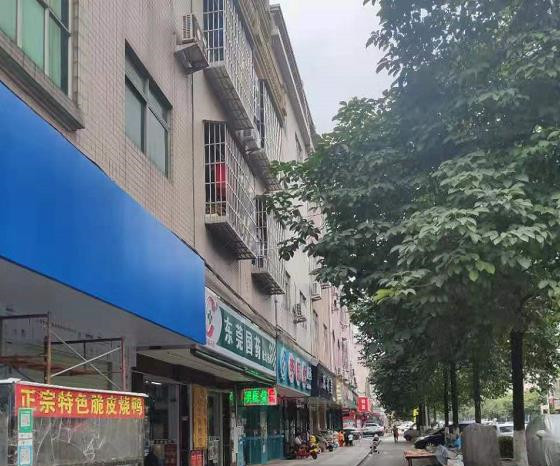 东莞大岭山小产权房《百花洞》五栋齐开 商业步行街马路第一排 任挑任选