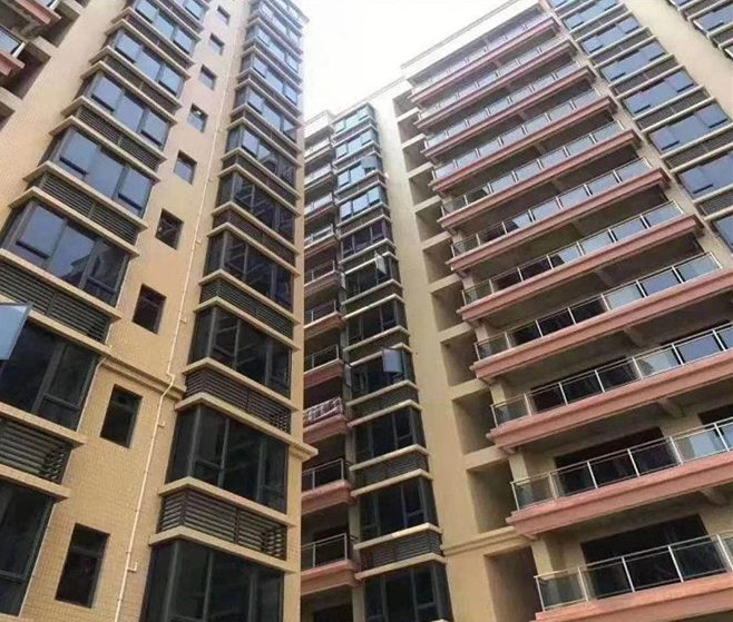 虎门怀德6大栋花园统建楼《招商学府二期》户型方正 采光一流 室内停车场  带天燃气