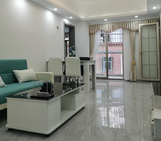 深圳公明西田公园旁小产权房《田林雅居》 地铁口 大型篮球场 自带大型停车场 精装交房