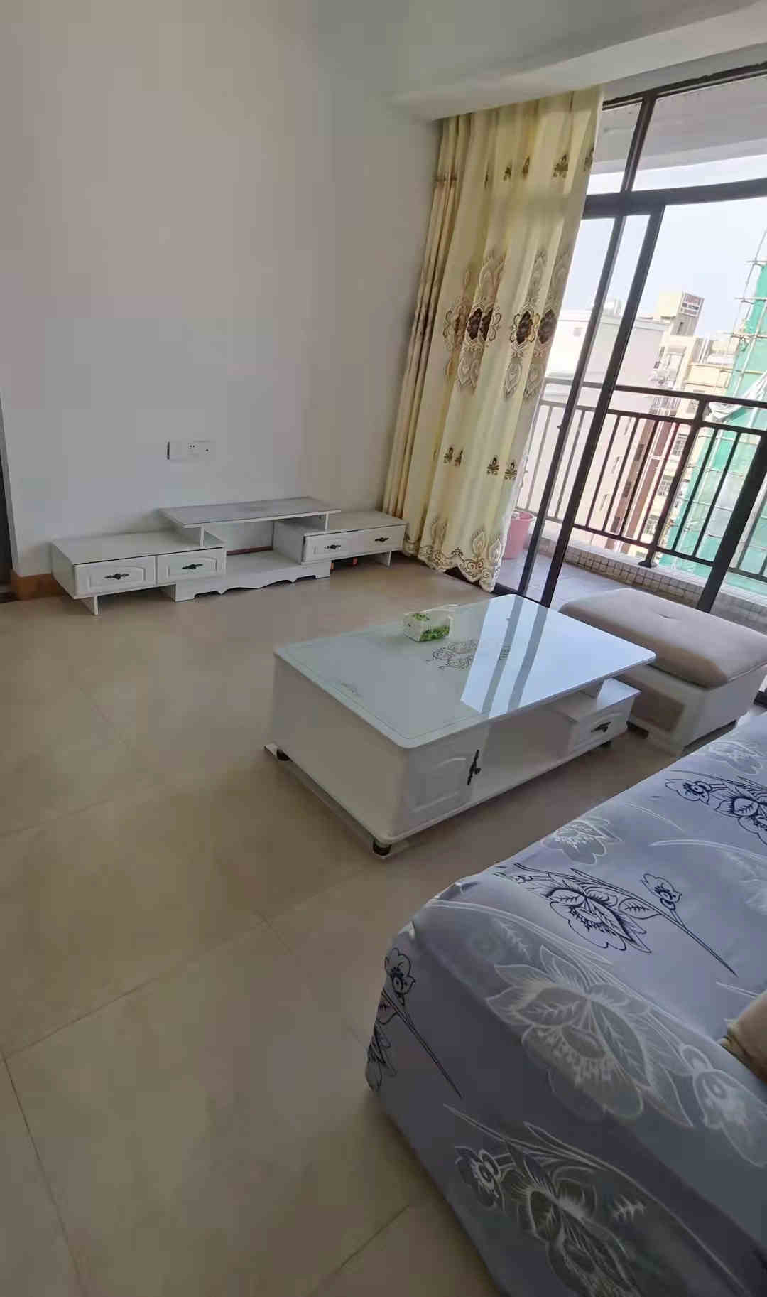 东莞大岭山镇中心2栋小产权房《玉兰公馆》地铁1号线500米 永久产权 家门口商业街 配套设施齐全