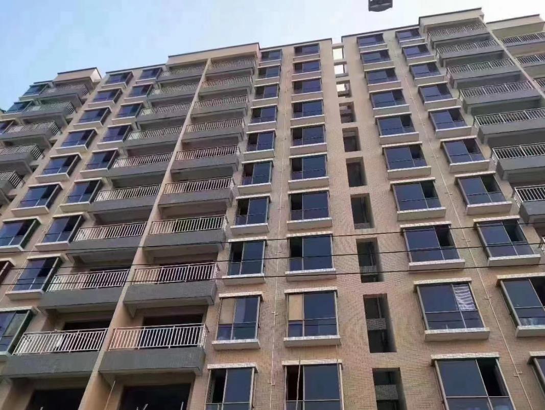 仅39.8万起入住花园房 塘厦石潭埔八栋统建房[滨江花园3期]生活配套俱全 地下停车场