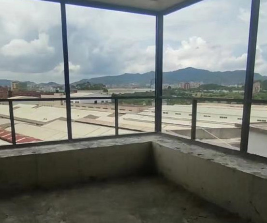 名校0距离菜市场旁 大岭山大沙3栋花园房[大沙花园]地铁口 配套齐全自带停车位