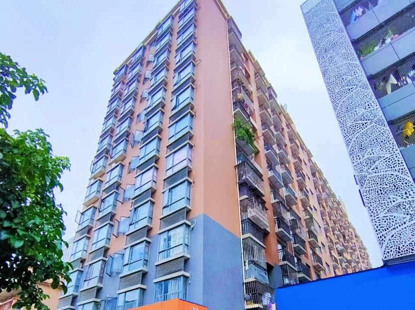 前海中心城 宝安西乡2栋花园[西湾公馆]统建楼 地铁口可落户 地下立体停车场