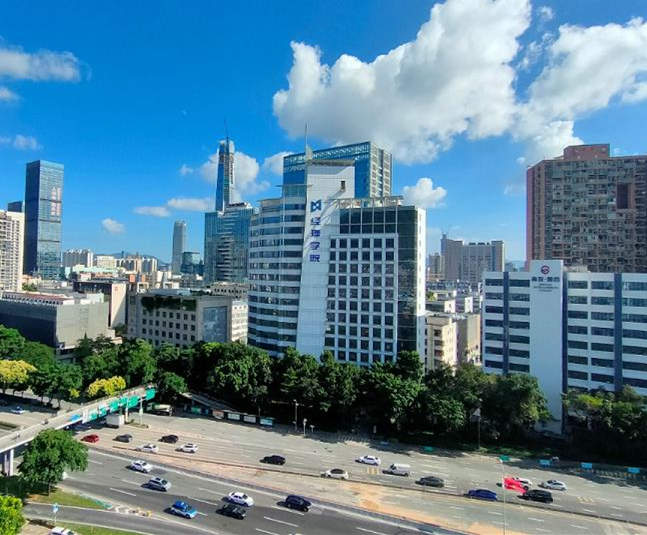 商品房品质小产权价格 福田八卦岭[鸿远大厦]独立红本房 地铁口 学区房 通燃气带阳台 南北对流