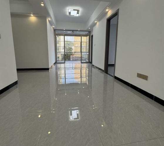 龙岗布吉《吉华尚城二期》长龙地铁站 宅基地永久性产权 首付10万即可